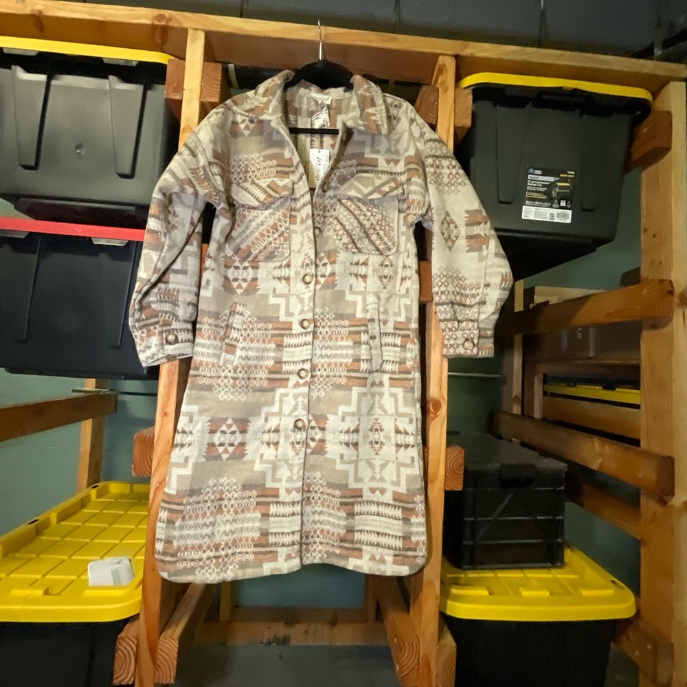 New In Long Aztec Jacket - Picture 2 of 6